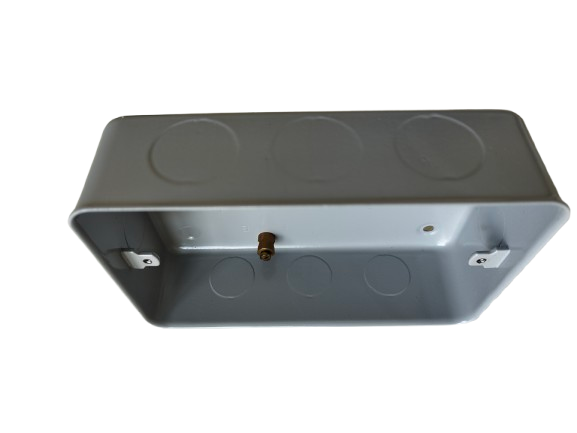 SCHNEIDER BACK BOX 6 X 3